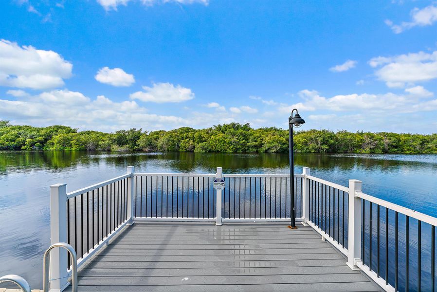 Image 95 of a home in Banyan Bay.