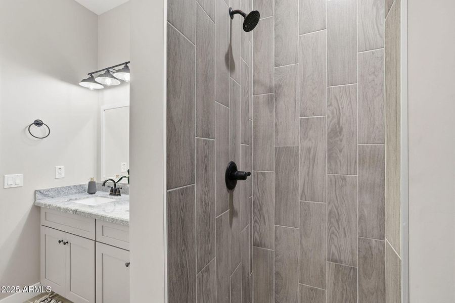 033_ListerPros 033_ListerPros