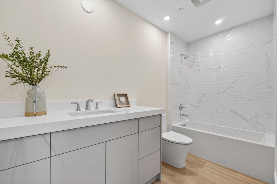 1 S Coastal Way #303 (17)