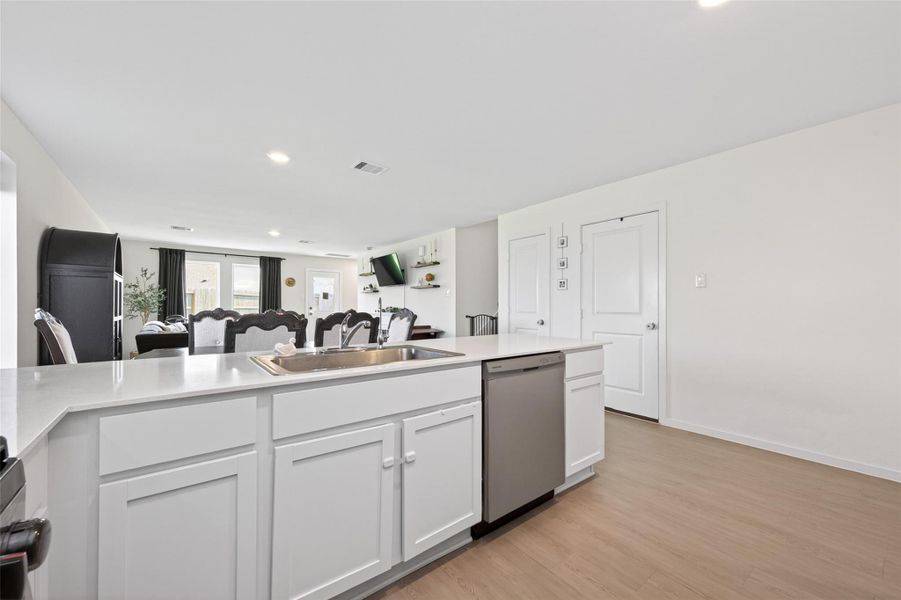 Furnished interior view inside a new home in Anniston, Katy (Image 29).
