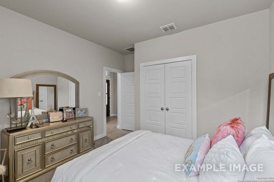 Furnished interior view inside a new home in Hannah Heights, Seguin (Image 16).