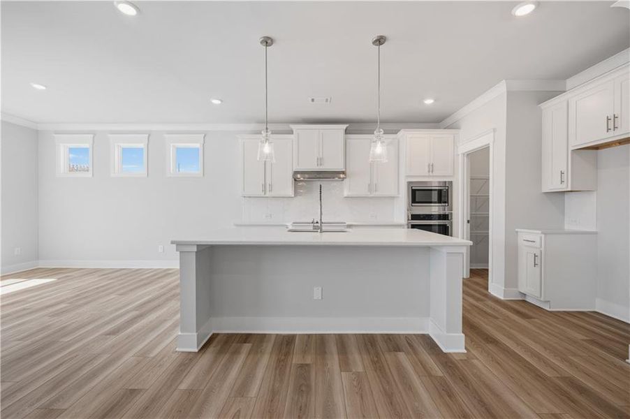 Furnished interior view inside a new home in Garland Meadows, Cartersville (Image 17).