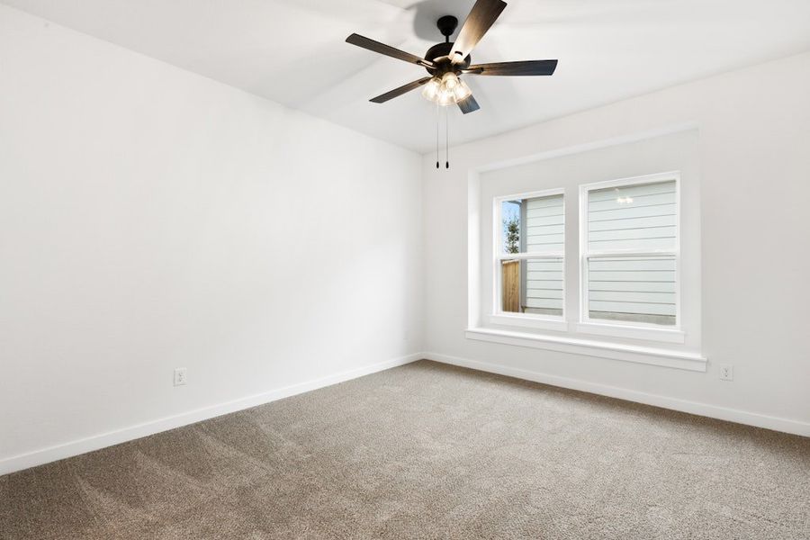 Spacious, unfurnished interior of a new home in Mayfair, New Braunfels (Image 21).