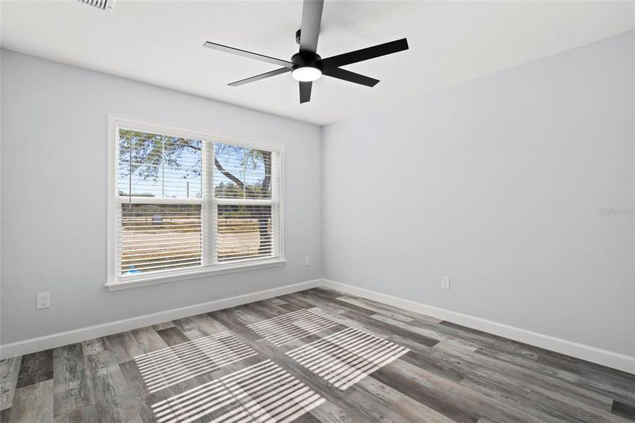 Spacious, unfurnished interior of a new home in , Okeechobee (Image 31).