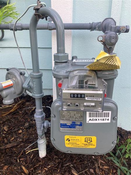 Close-up of interior finishes inside a home in , Daytona Beach (Image 22). Close-up of interior finishes inside a home in , Daytona Beach (Image 22).
