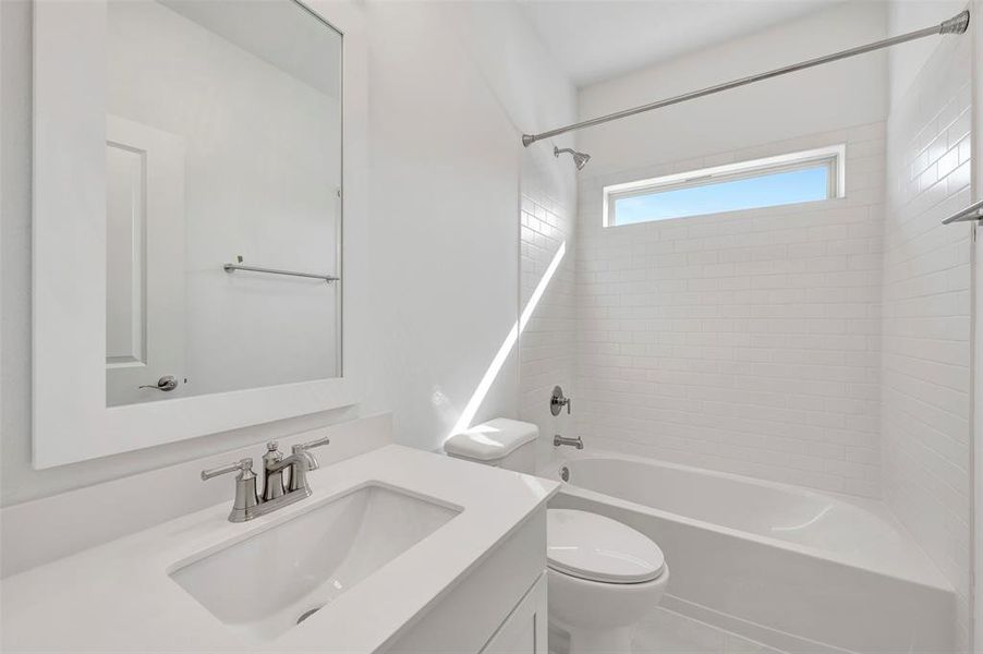 Furnished interior view inside a new home in Heath Golf & Yacht Villas, Heath (Image 14).