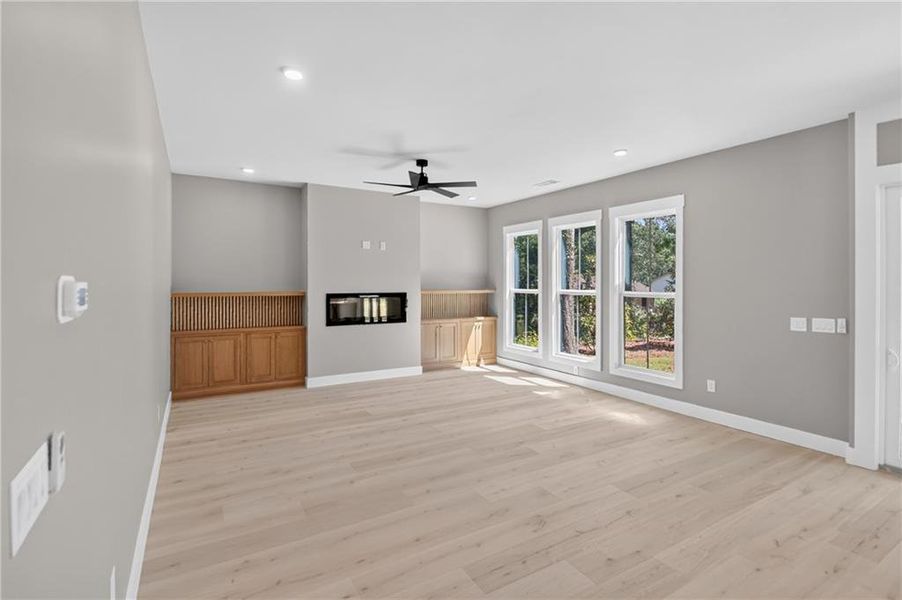 Spacious, unfurnished interior of a new home in , Stone Mountain (Image 157). Spacious, unfurnished interior of a new home in , Stone Mountain (Image 157).