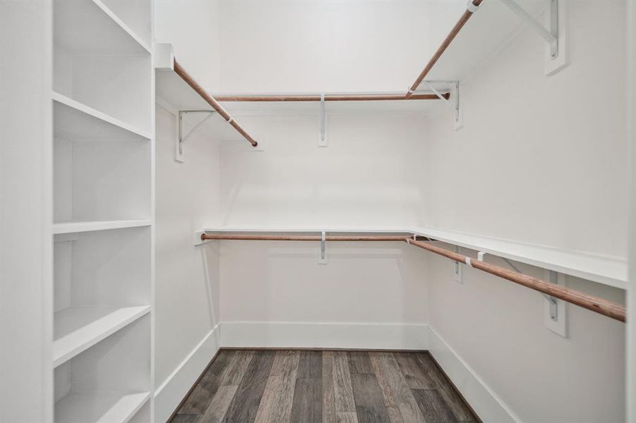 Image 43 of a home in .