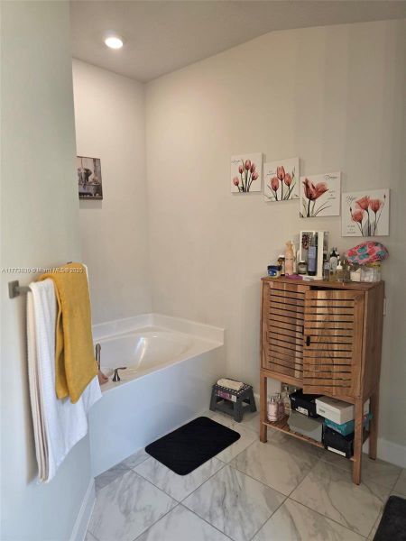 Furnished interior view inside a new home in Waterstone 62, Fort Pierce (Image 23).