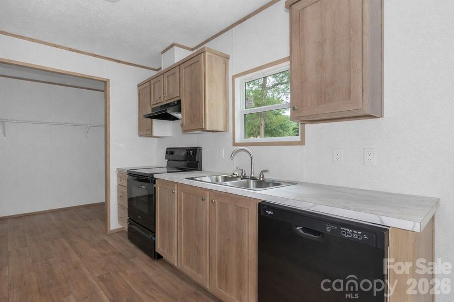 Furnished interior view inside a new home in , Lincolnton (Image 7).