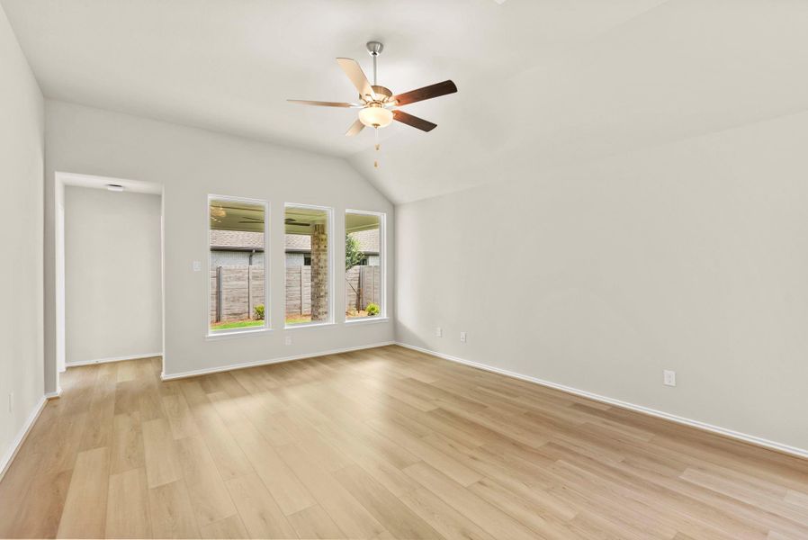 Spacious, unfurnished interior of a new home in Two Step Farm, Montgomery (Image 29). Spacious, unfurnished interior of a new home in Two Step Farm, Montgomery (Image 29).
