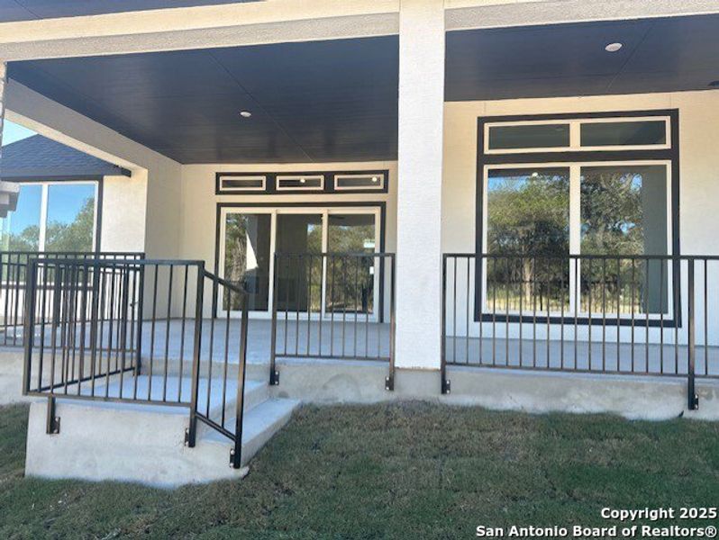 Exterior details and patio area of a home in Heimer Estates at Garden Ridge, San Antonio (Image 3).