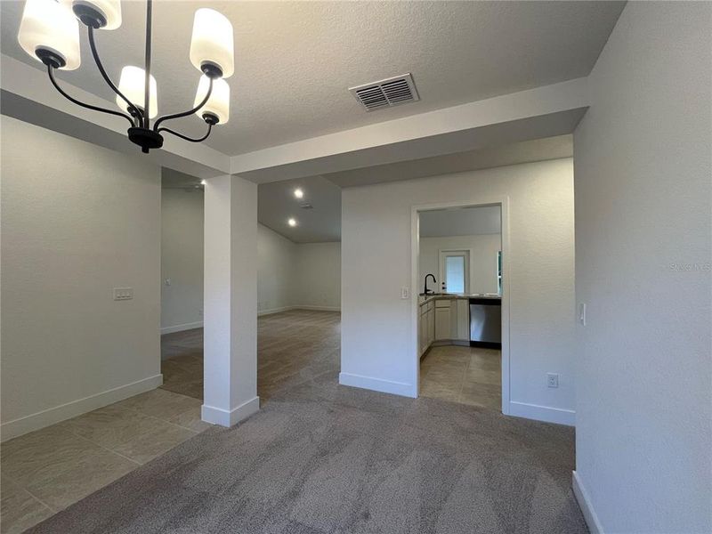 Spacious, unfurnished interior of a new home in Orange Blossom Hills, Summerfield (Image 9).