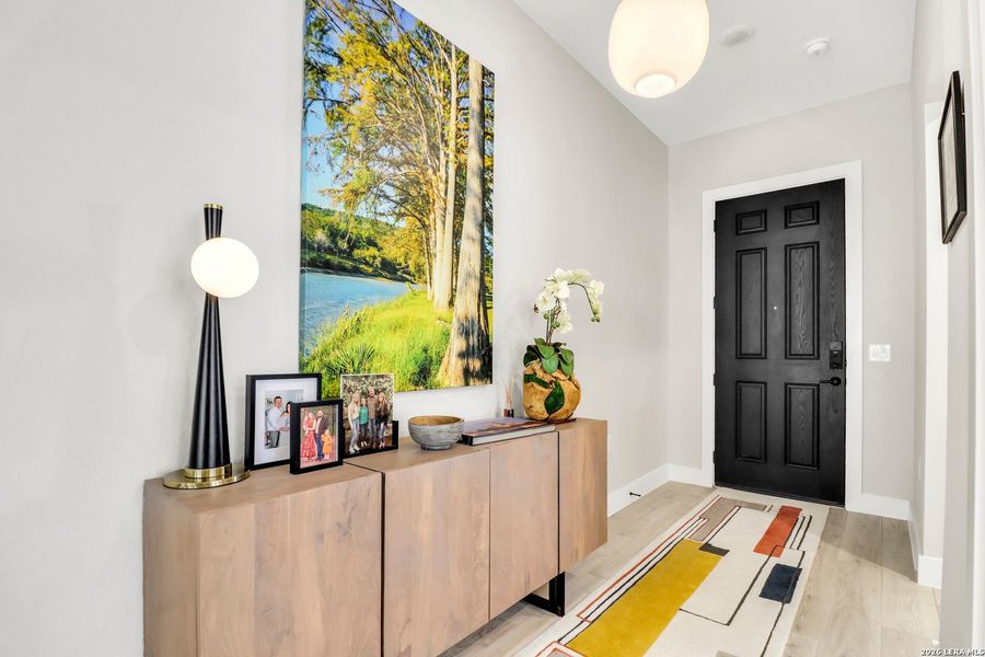 Furnished interior view inside a new home in Kissing Tree, San Marcos (Image 5).