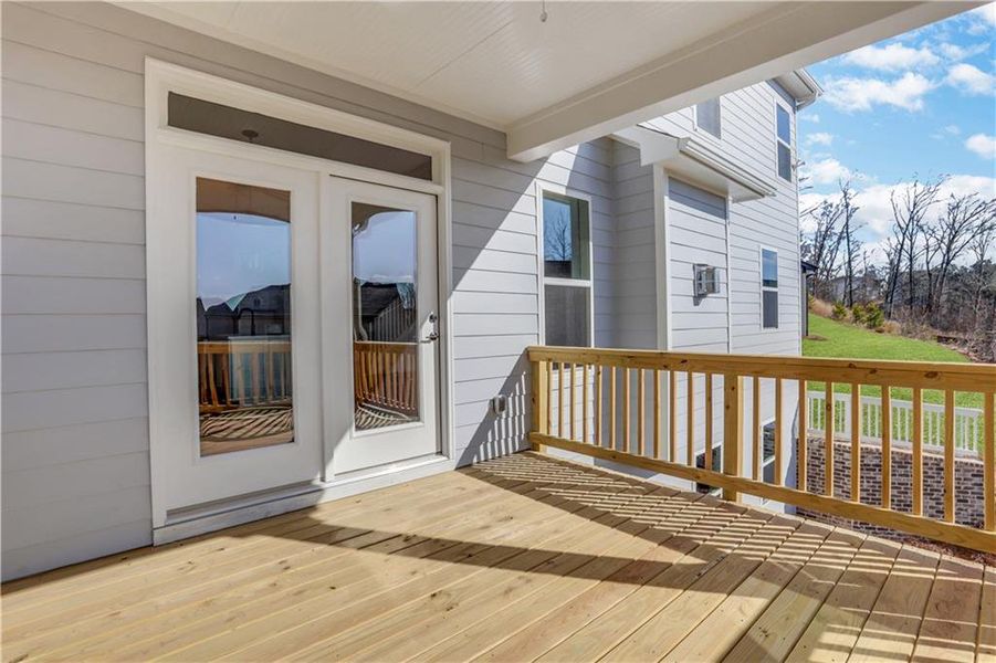 Exterior details and patio area of a home in Cambridge, Flowery Branch (Image 3).