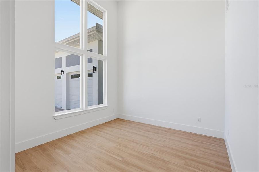 Spacious, unfurnished interior of a new home in , Gainesville (Image 43). Spacious, unfurnished interior of a new home in , Gainesville (Image 43).