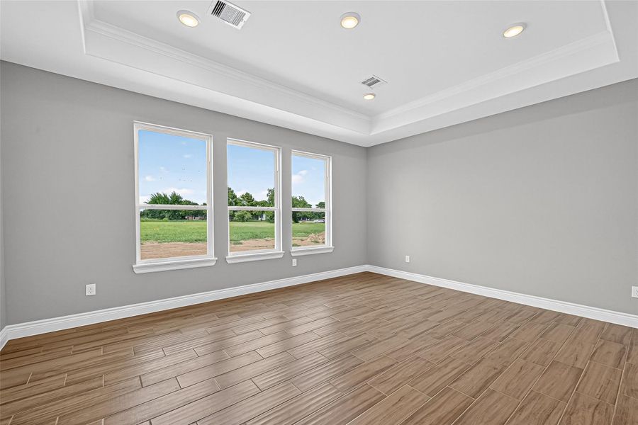 Spacious, unfurnished interior of a new home in , Prairie View (Image 37).