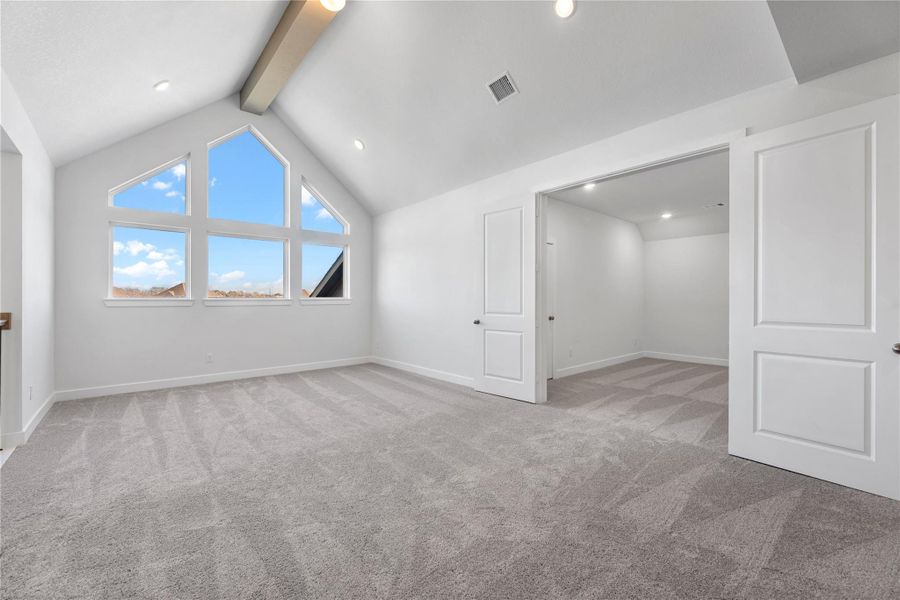 Representative image. Features, selections, and colors may vary.