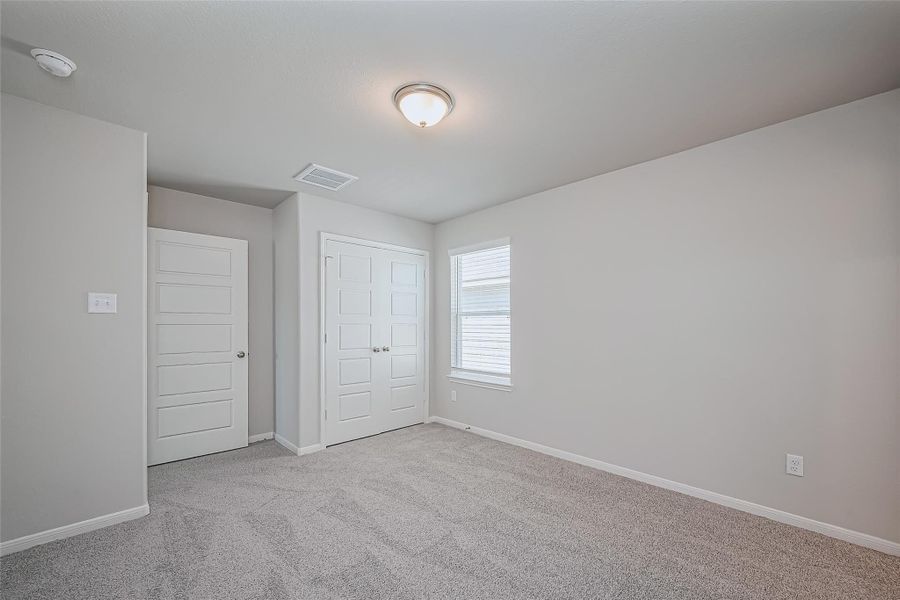 Spacious, unfurnished interior of a new home in River Ranch, Dayton (Image 33).