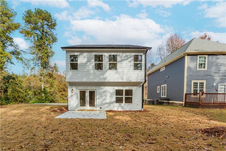 Exterior details and patio area of a home in , Atlanta (Image 4).