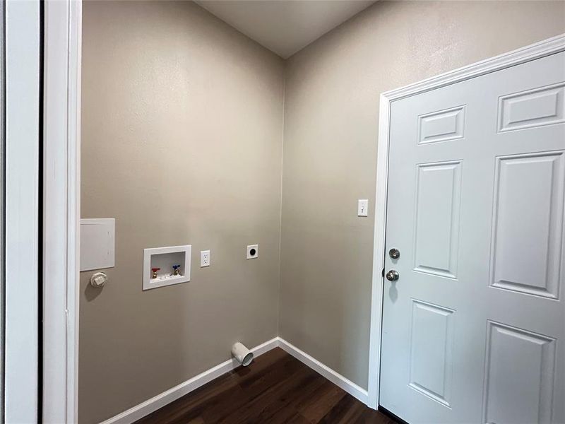 Spacious, unfurnished interior of a new home in , Sulphur Springs (Image 10). Spacious, unfurnished interior of a new home in , Sulphur Springs (Image 10).