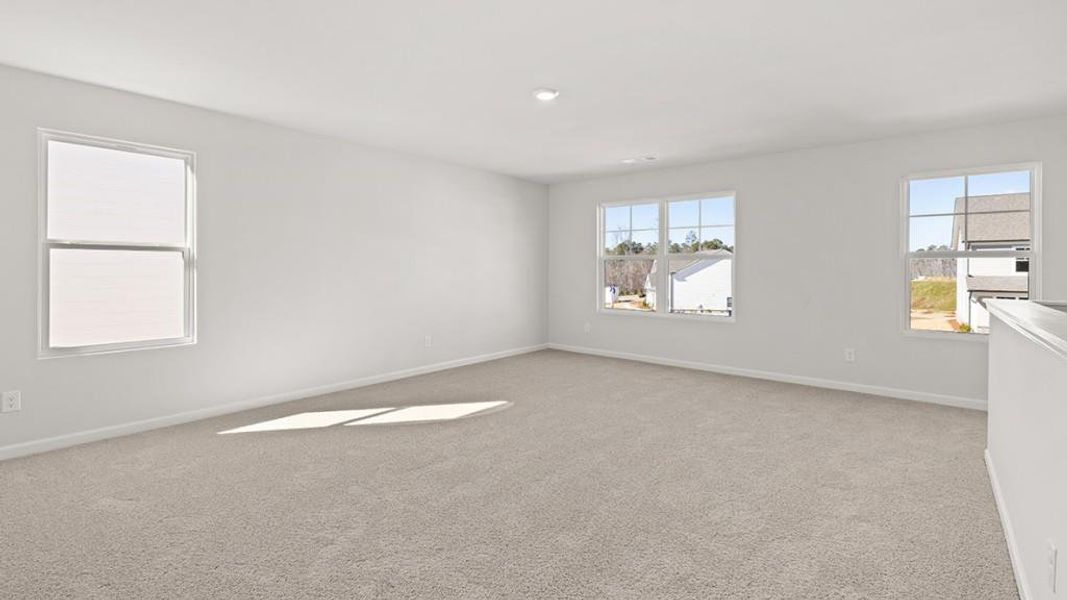 Spacious, unfurnished interior of a new home in Hamptons at Riverwood South, Dallas (Image 39).