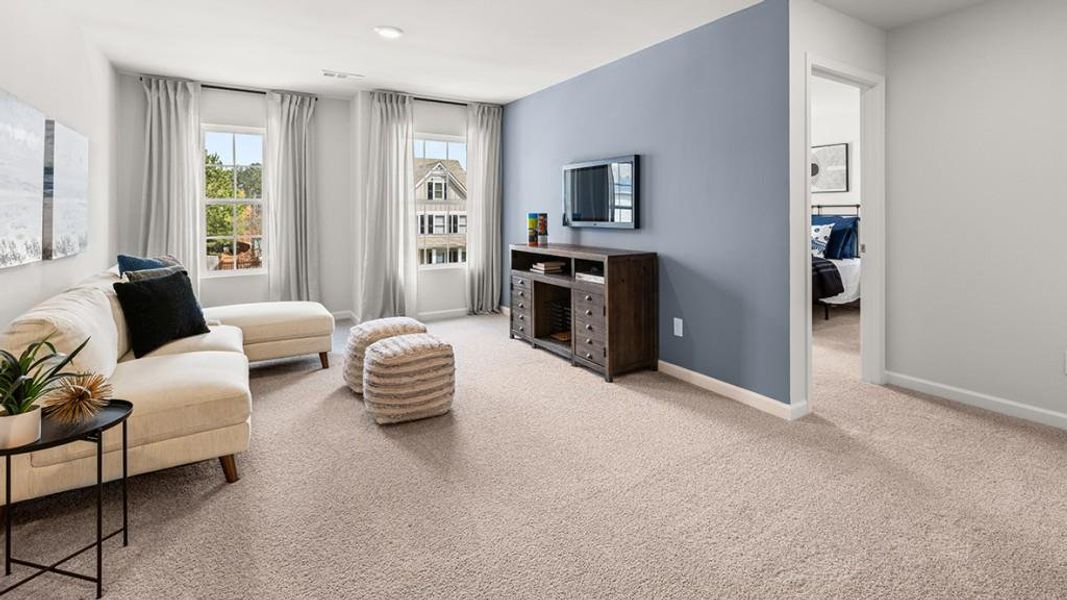 Furnished interior view inside a new home in Lost Creek, Dallas (Image 49).