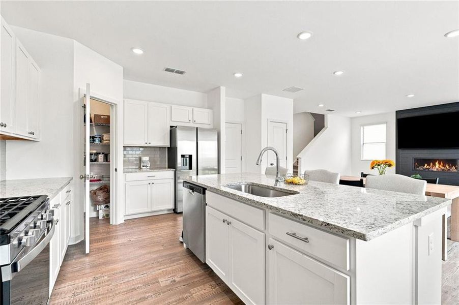 Furnished interior view inside a new home in , Grayson (Image 19).