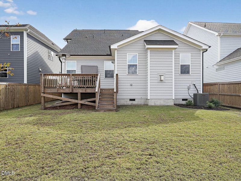 035-1280x960-rear-view 035-1280x960-rear-view