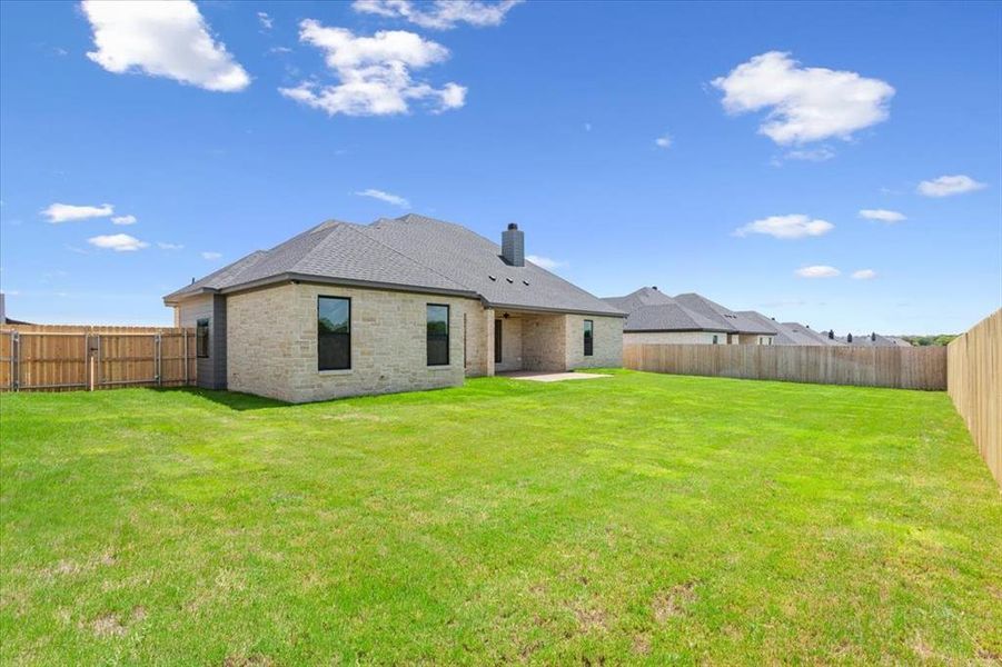 Front exterior of a new home in , Waco, TX, highlighting curb appeal (Image 26). Front exterior of a new home in , Waco, TX, highlighting curb appeal (Image 26).