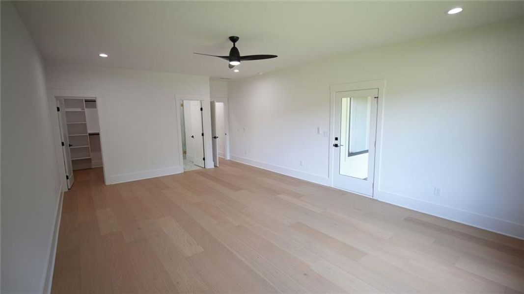 Spacious, unfurnished interior of a new home in , Dacula (Image 33). Spacious, unfurnished interior of a new home in , Dacula (Image 33).