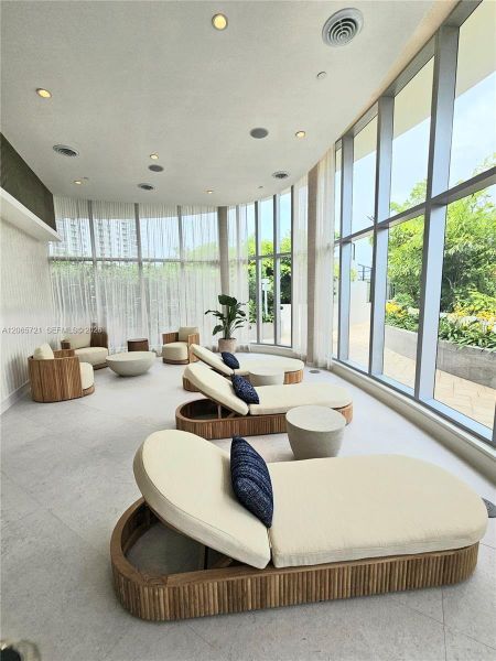 Community amenities in Aria Reserve, Miami (Image 14). Community amenities in Aria Reserve, Miami (Image 14).