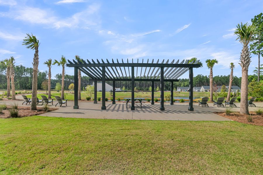 Community amenities in , Summerville (Image 38). Community amenities in , Summerville (Image 38).