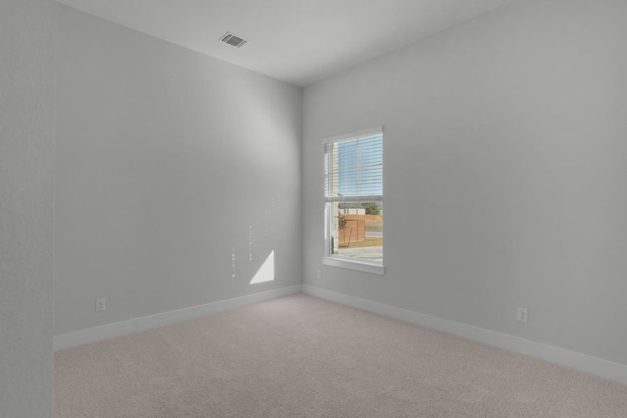 Representative unfurnished interior of a home built from the Sicily by Chesmar Homes in Berry Creek Highlands, Georgetown (Image 27).