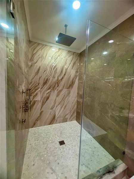 Close-up of interior finishes inside a home in , Tampa (Image 6). Close-up of interior finishes inside a home in , Tampa (Image 6).