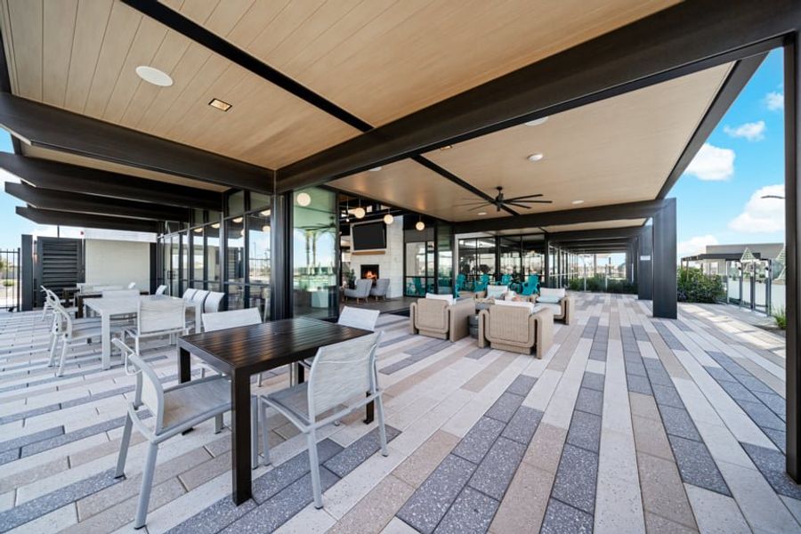 Community amenities in Hawes Crossing, Mesa (Image 30).