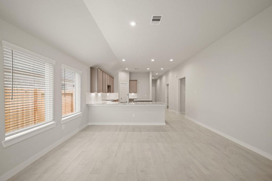 Image 28 of a home in Barton Creek Ranch. Image 28 of a home in Barton Creek Ranch.