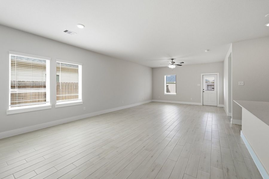 Spacious, unfurnished interior of a new home in Bluestem, Brookshire (Image 44).
