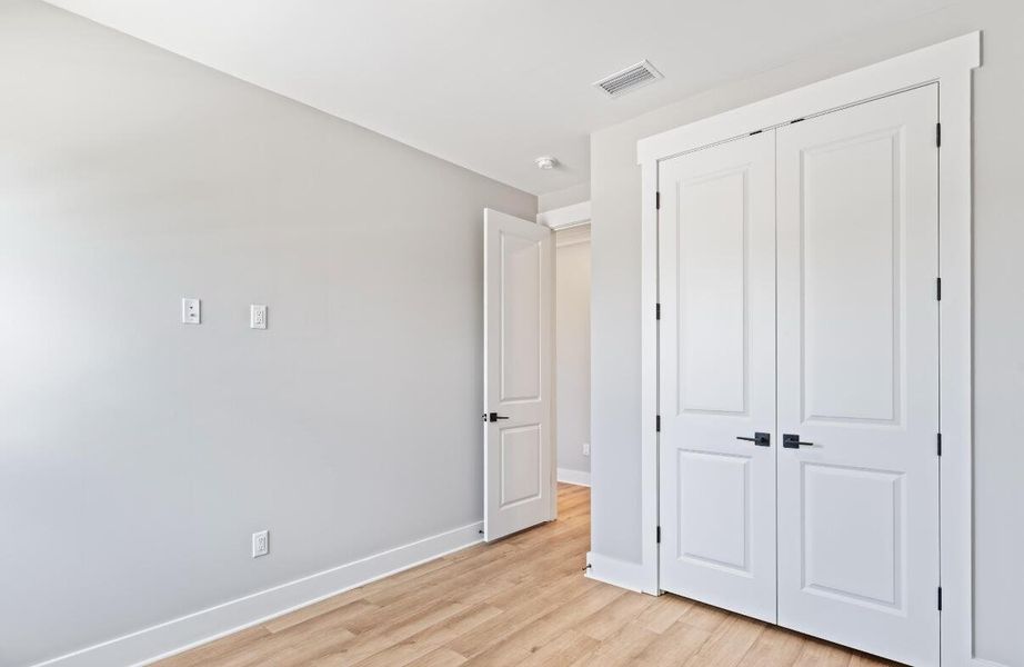 Spacious, unfurnished interior of a new home in The Shoal, Santa Rosa Beach (Image 34). Spacious, unfurnished interior of a new home in The Shoal, Santa Rosa Beach (Image 34).