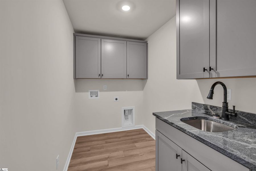 Image 28 of a home in Halton Oaks.