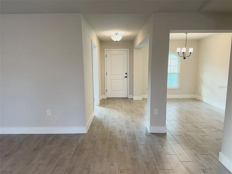 Spacious, unfurnished interior of a new home in Rotonda, Rotonda West (Image 14).