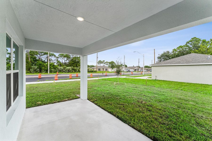 Furnished interior view inside a new home in , Port St. Lucie (Image 5).