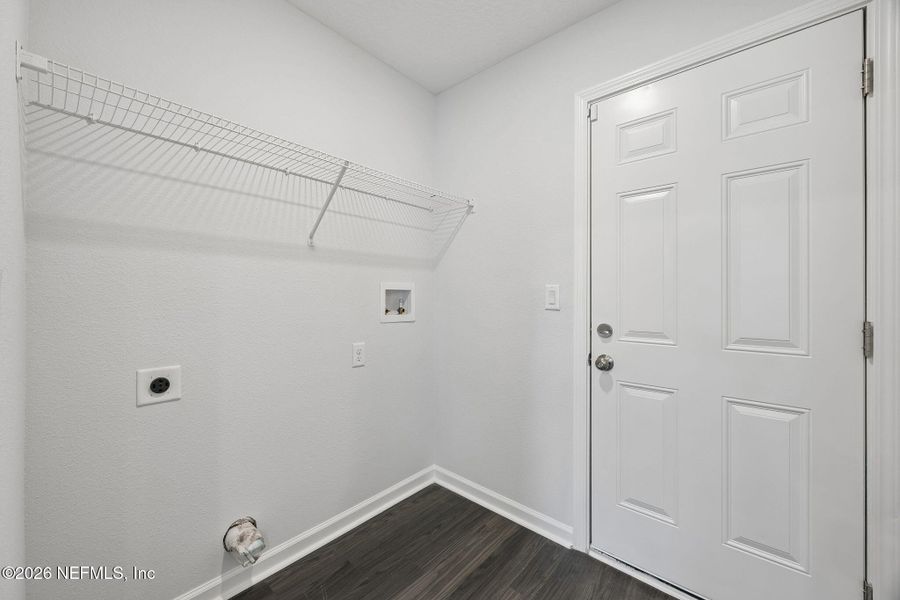 Spacious, unfurnished interior of a new home in , Jacksonville (Image 14). Spacious, unfurnished interior of a new home in , Jacksonville (Image 14).