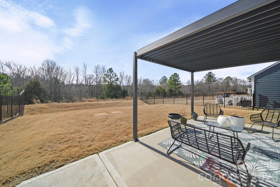 Exterior details and patio area of a home in , Monroe (Image 27).