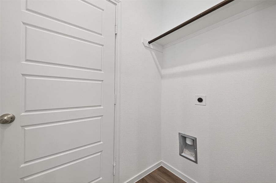 Spacious, unfurnished interior of a new home in Mill Creek Trails, Magnolia (Image 19).