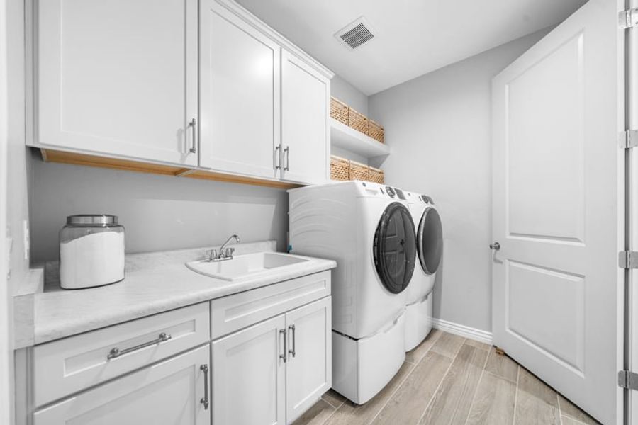 Furnished interior view inside a new home in Meridian, San Tan Valley (Image 24).