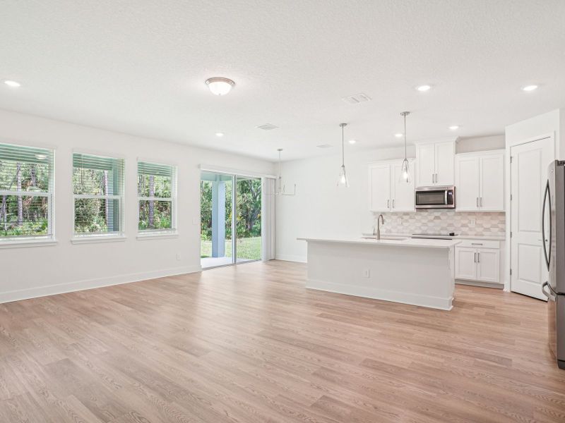 The Modena floorplan at 572 Brookhaven Trail.