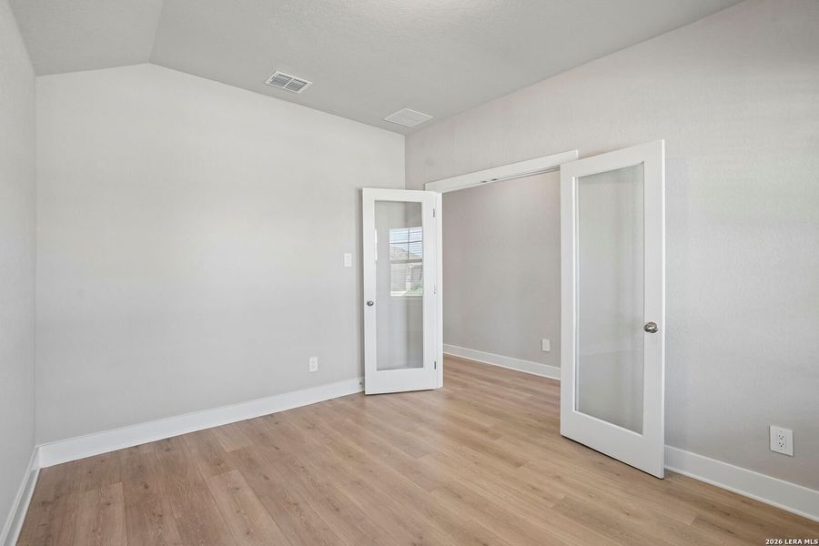 Spacious, unfurnished interior of a new home in Stetson Ridge, Marion (Image 37).