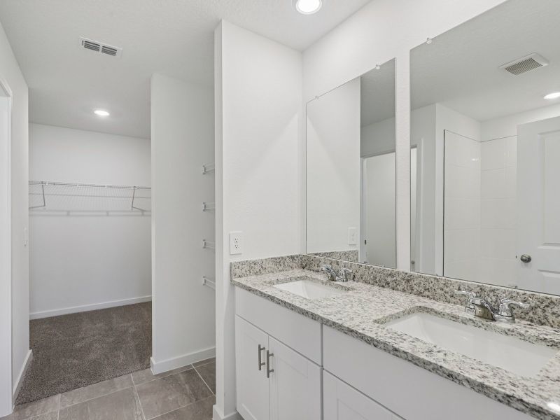 Furnished interior view inside a new home in Kings Preserve, Jacksonville (Image 5).