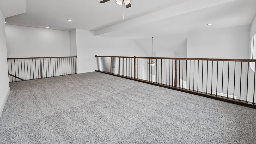Spacious, unfurnished interior of a new home in Silverado, Aubrey (Image 6).
